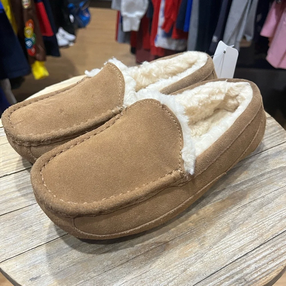 UGG Cozy Tan Kids Slippers
